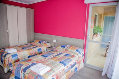 Pension Parque Del Ebro (Adults Only) Logroño Exterior foto