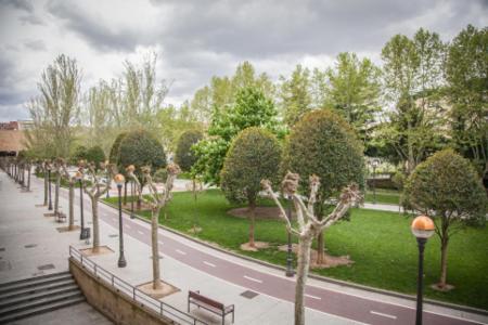 Pension Parque Del Ebro (Adults Only) Logroño Exterior foto